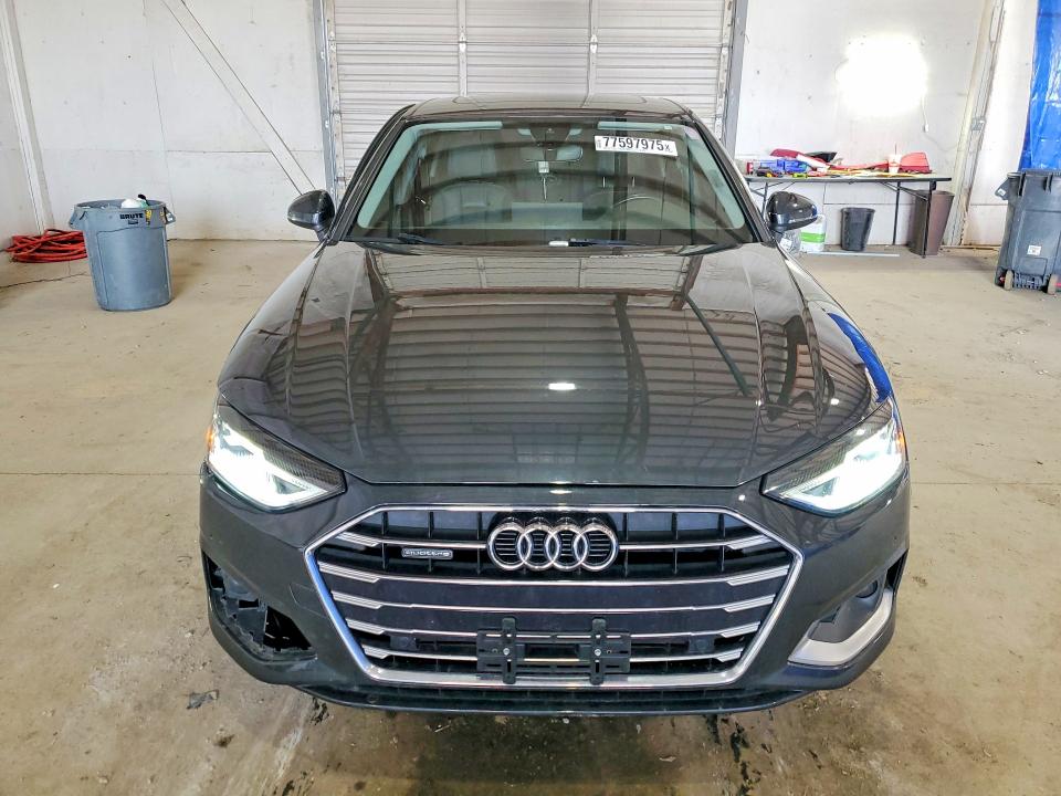 77597975 :رقم المزاد ، WAUABBF42NN000108 vin ، 2022 Audi A4 مزاد بيع
