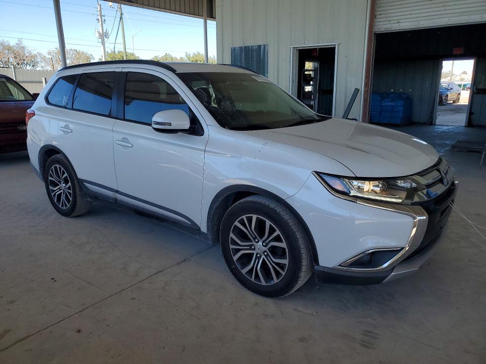 Продаж на аукціоні авто 2016 Mitsubishi Outlander, vin: JA4AD3A31GZ058816, номер лоту: 78727625