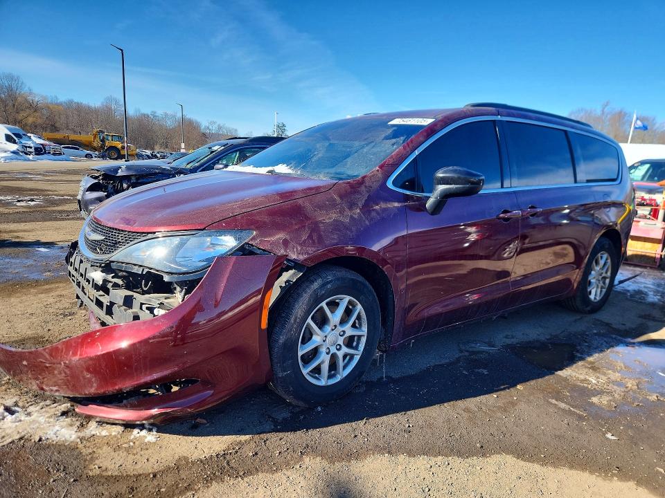 Продажа на аукционе авто 2020 Chrysler Voyager, vin: 2C4RC1DG3LR257031, номер лота: 75461105