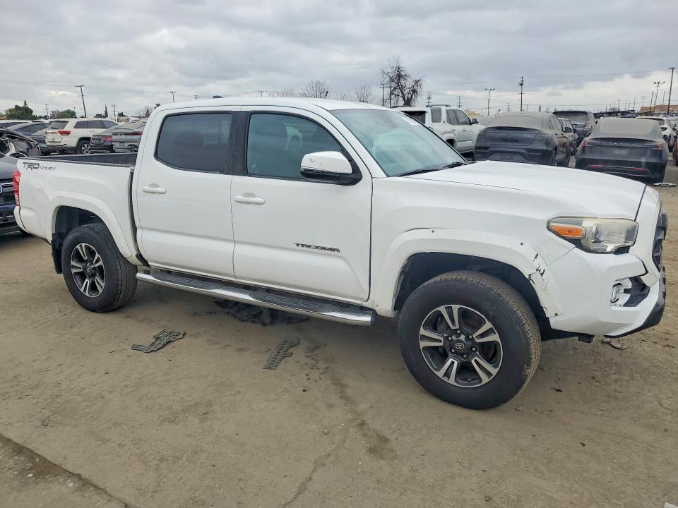 77018755 :رقم المزاد ، 3TMAZ5CN0KM083380 vin ، 2019 Toyota Tacoma Dou مزاد بيع