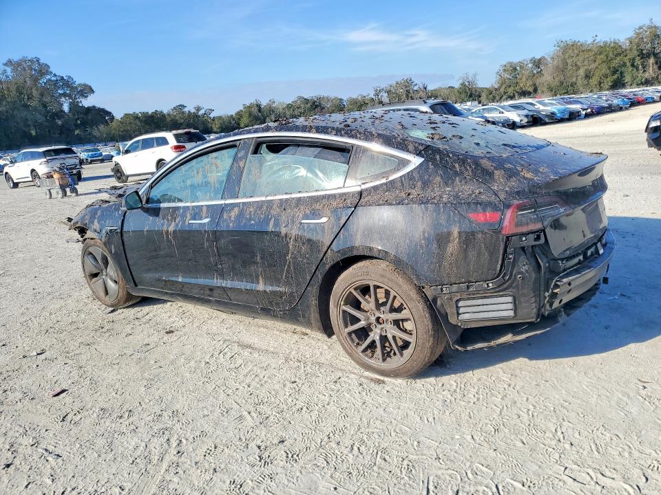 Продажа на аукционе авто 2018 Tesla Model 3, vin: 5YJ3E1EB7JF127958, номер лота: 78831195