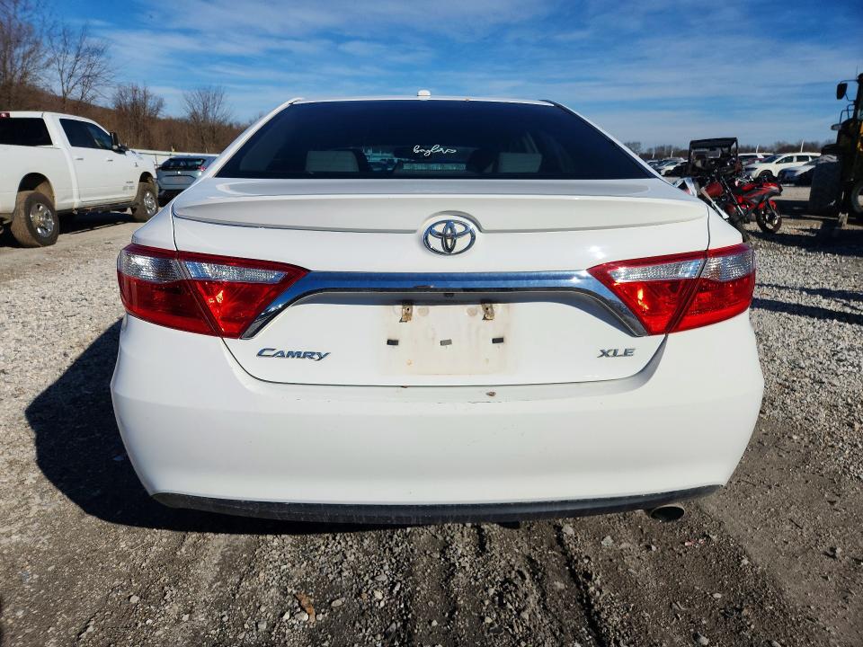 Продажа на аукционе авто 2015 Toyota Camry, vin: 4T1BF1FK7FU975159, номер лота: 77597055