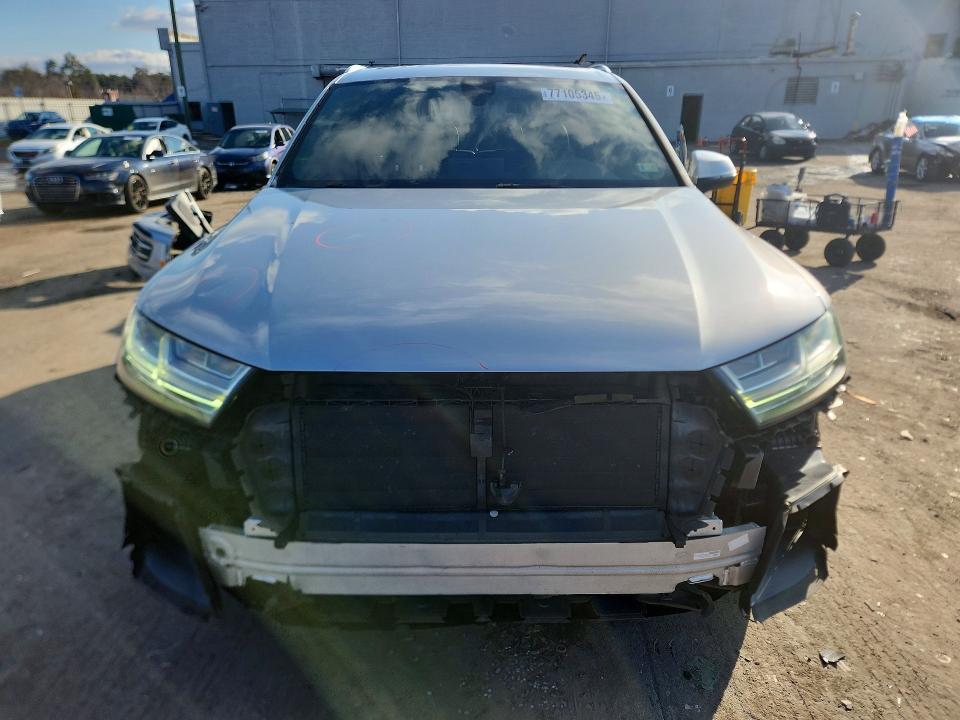 77105345 :رقم المزاد ، WA1LAAF77HD021902 vin ، 2017 Audi Q7 مزاد بيع