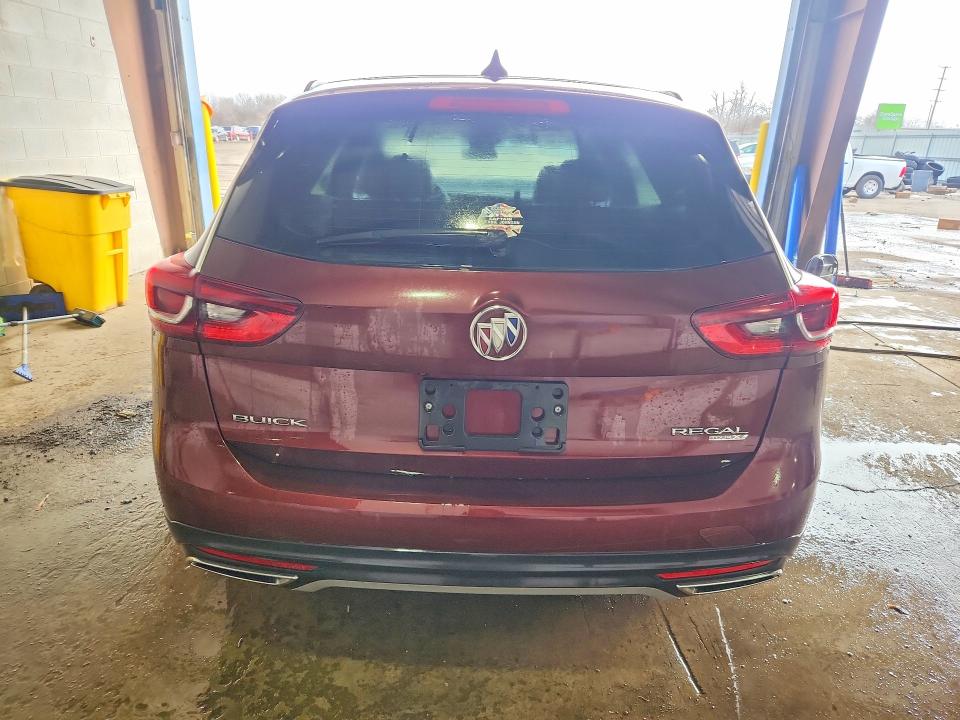 Продажа на аукционе авто 2018 Buick Regal Tourx, vin: W04GV8SX1J1122039, номер лота: 78348235
