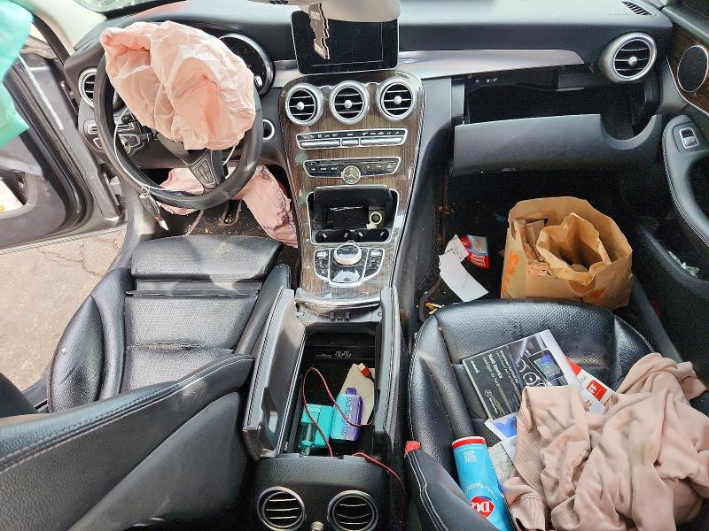 Продажа на аукционе авто 2017 Mercedes-benz C, vin: 55SWF4KB3HU209775, номер лота: 76725635