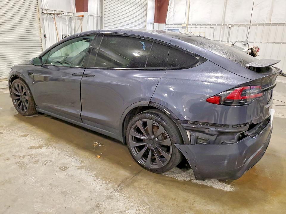 Продажа на аукционе авто 2022 Tesla Model X, vin: 7SAXCBE63NF332377, номер лота: 75734975