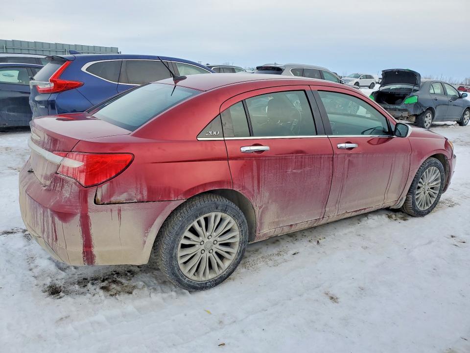 77361335 :رقم المزاد ، 1C3CCBCG8DN667372 vin ، 2013 Chrysler 200 مزاد بيع