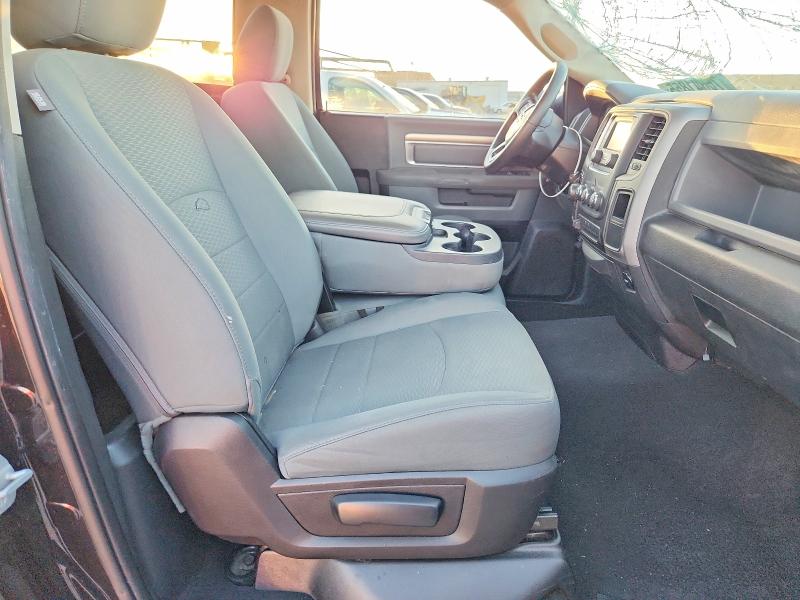 76041855 :رقم المزاد ، 3C6JR6AT6GG206295 vin ، 2016 Ram 1500 مزاد بيع