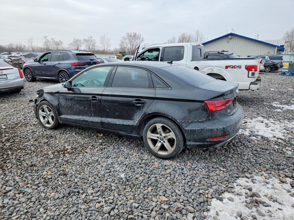 76078735 :رقم المزاد ، WAUAUGFFXH1043969 vin ، 2017 Audi A3 مزاد بيع