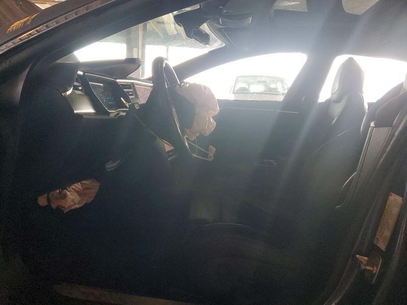 77837675 :رقم المزاد ، 5YJSA1E10HF187122 vin ، 2017 Tesla Model S مزاد بيع