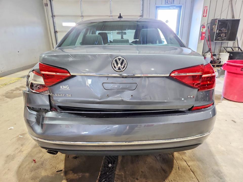 76078235 :رقم المزاد ، 1VWBT7A35GC025841 vin ، 2016 Volkswagen Passat Se مزاد بيع