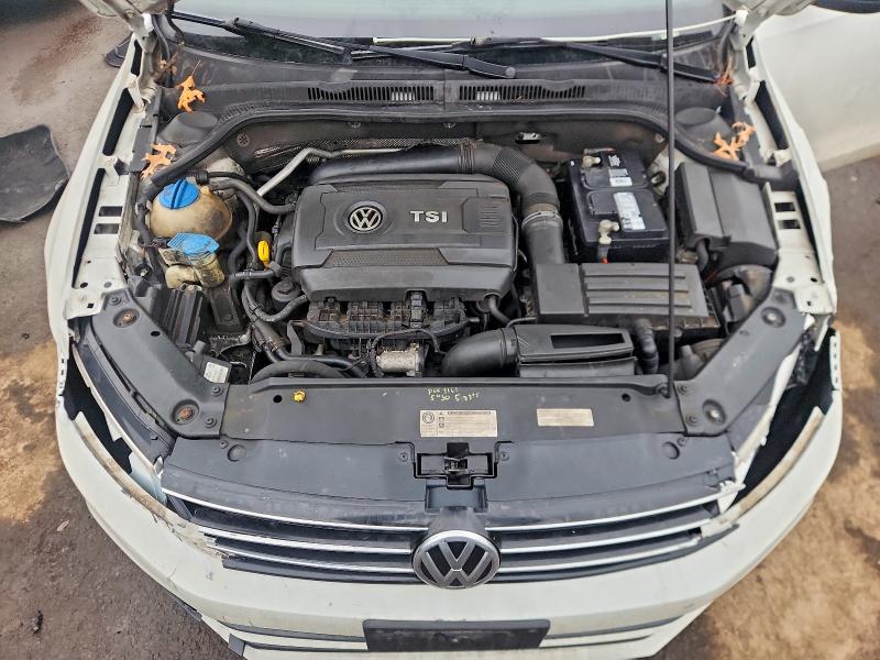 Продажа на аукционе авто 2015 Volkswagen Jetta, vin: 3VWD17AJXFM323232, номер лота: 77401425