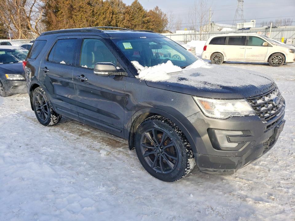74791715 :رقم المزاد ، 1FM5K8D81HGD28461 vin ، 2017 Ford Explorer مزاد بيع