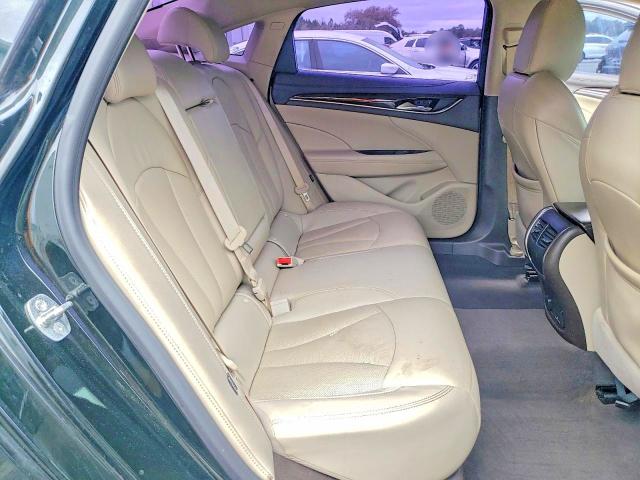 77572635 :رقم المزاد ، 1G4ZS5SS7HU191123 vin ، 2017 Buick Lacrosse مزاد بيع