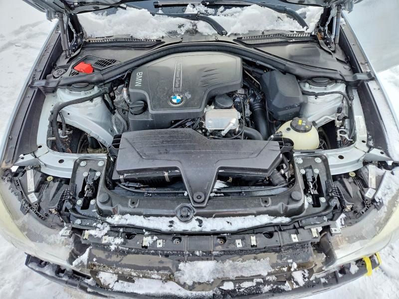 77226505 :رقم المزاد ، WBA8Z5C59GG501383 vin ، 2016 Bmw 328 مزاد بيع
