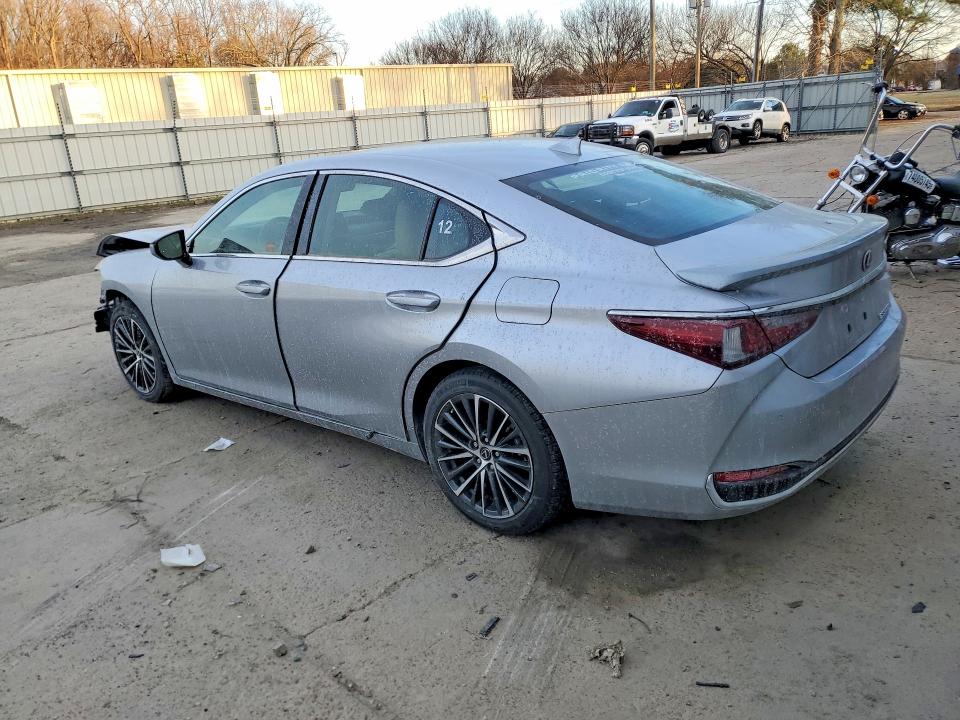 76237815 :رقم المزاد ، 58ADA1C12SU071273 vin ، 2025 Lexus Es300h مزاد بيع