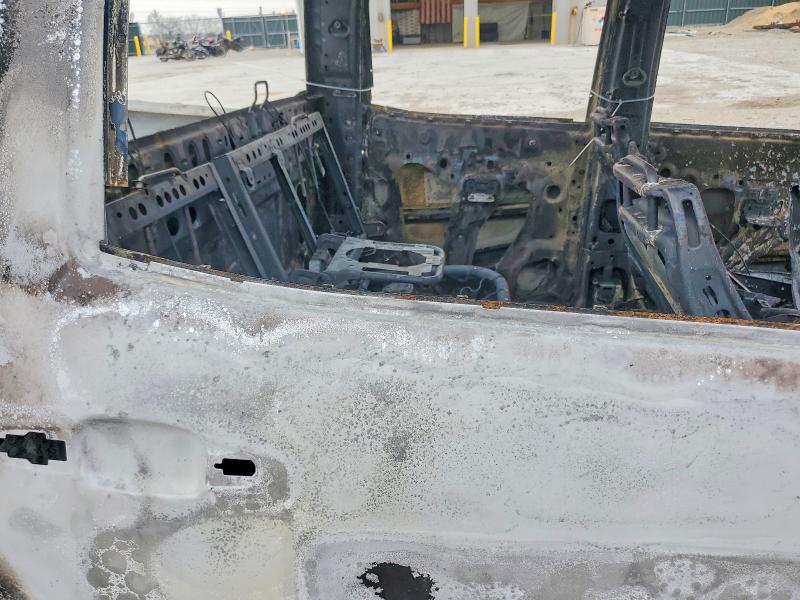78981375 :رقم المزاد ، 3GCUKREC2FG114363 vin ، 2015 Chevrolet Silverado مزاد بيع