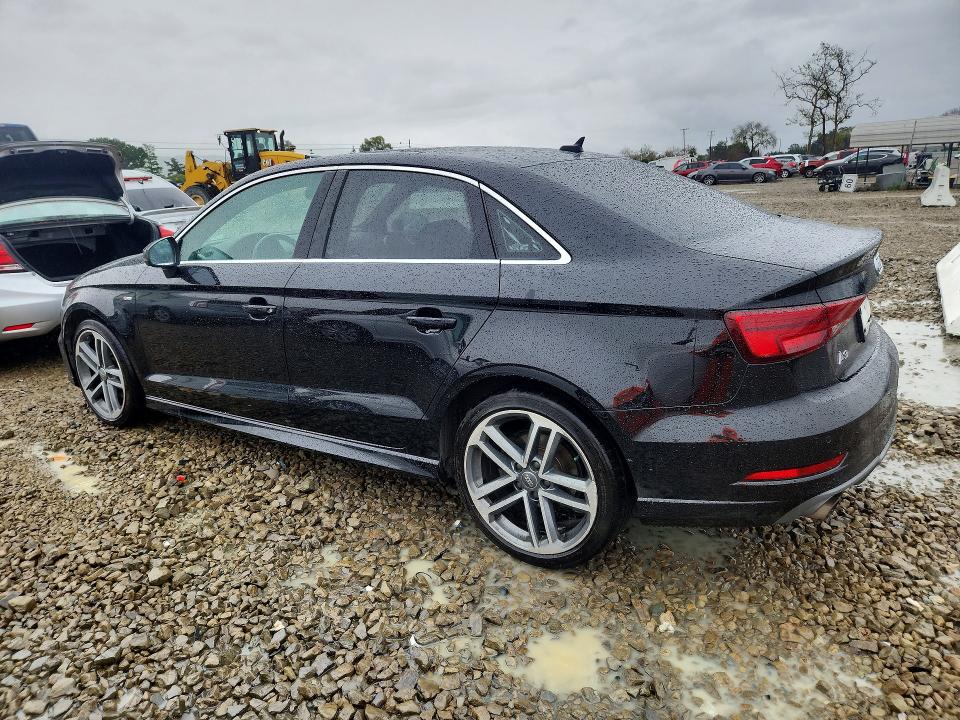 Продажа на аукционе авто 2017 Audi A3, vin: WAUJ8GFFXH1019904, номер лота: 77571665