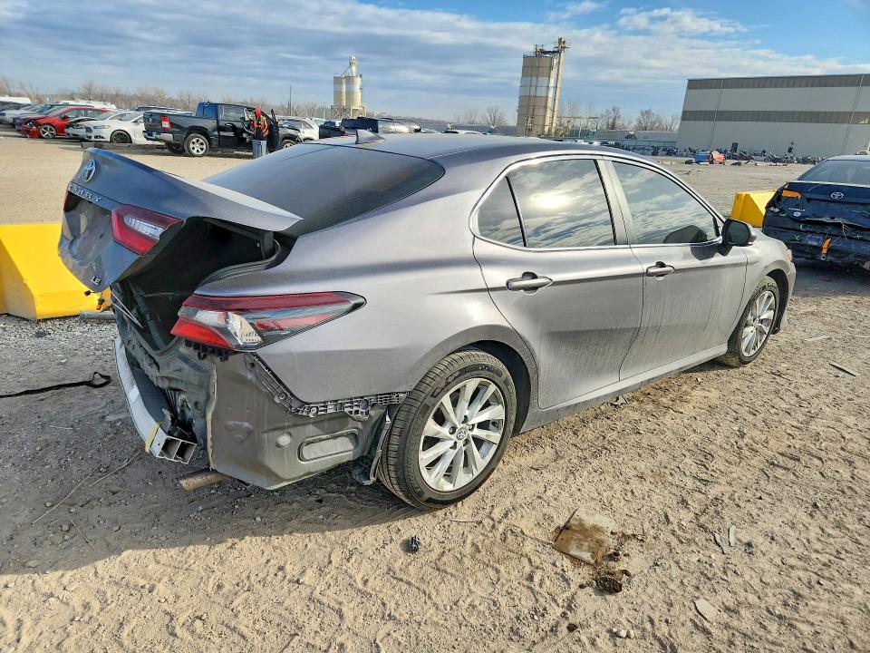 2023 Toyota Camry მანქანა იყიდება აუქციონზე, vin: 4T1C11AK3PU080957, აუქციონის ნომერი: 79014685