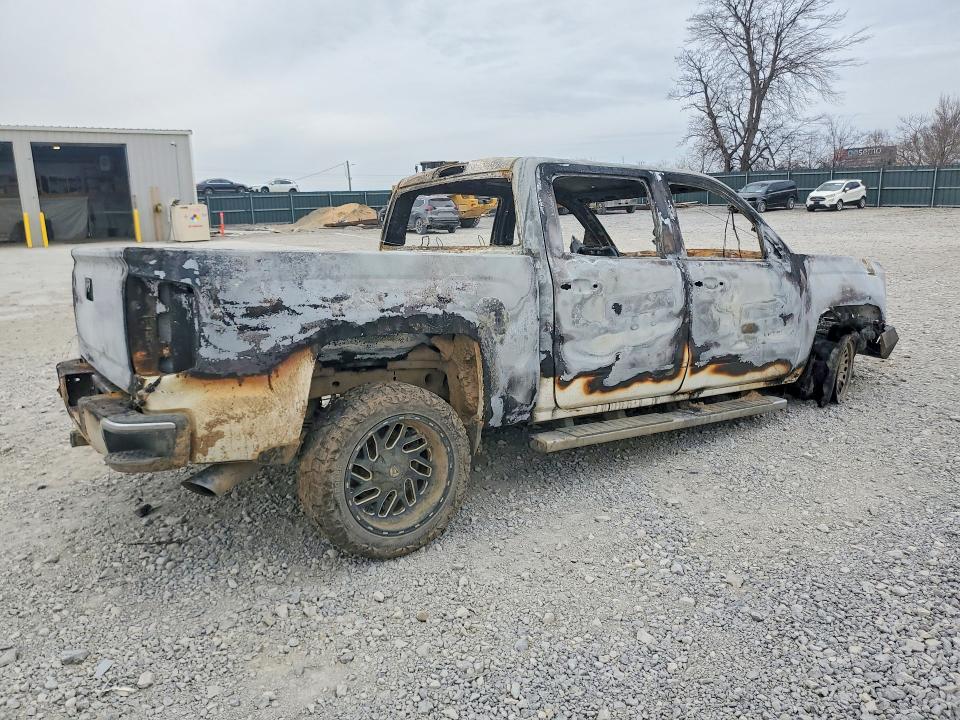 78981375 :رقم المزاد ، 3GCUKREC2FG114363 vin ، 2015 Chevrolet Silverado مزاد بيع
