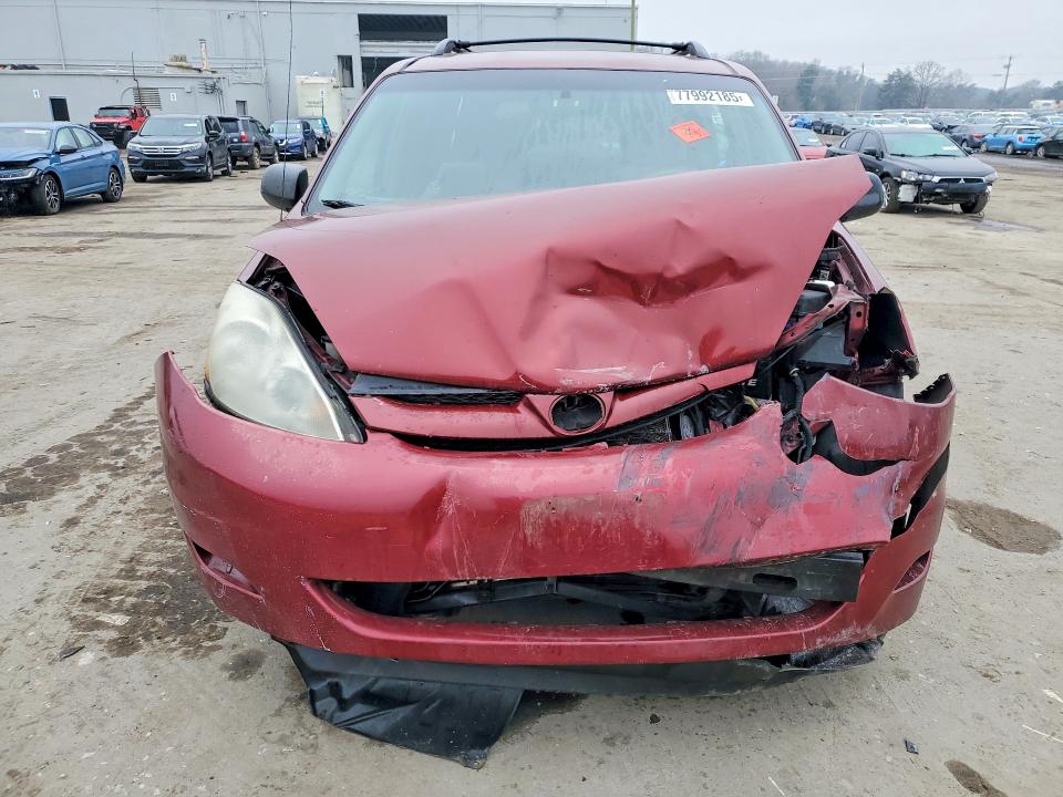 Aukcja sprzedaży 2010 Toyota Sienna, vin: 5TDKK4CC7AS318258, numer aukcji: 77992185