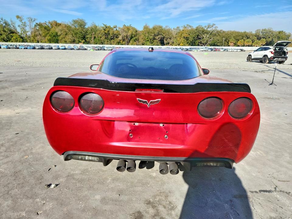76003675 :رقم المزاد ، 1G1YY24UX55113638 vin ، 2005 Chevrolet Corvette مزاد بيع
