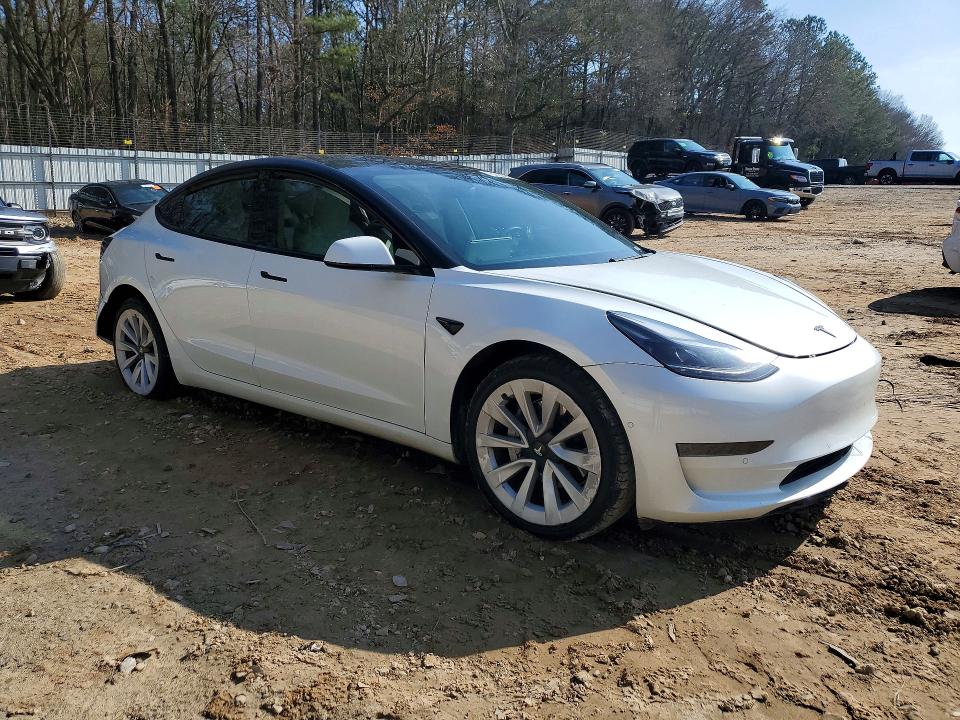76315325 :رقم المزاد ، 5YJ3E1EA6MF908806 vin ، 2021 Tesla Model 3 مزاد بيع