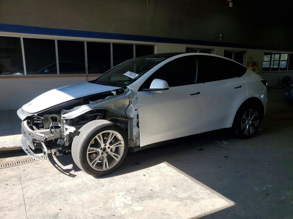 Продажа на аукционе авто 2023 Tesla Model Y, vin: 7SAYGDEE3PA119943, номер лота: 77706375