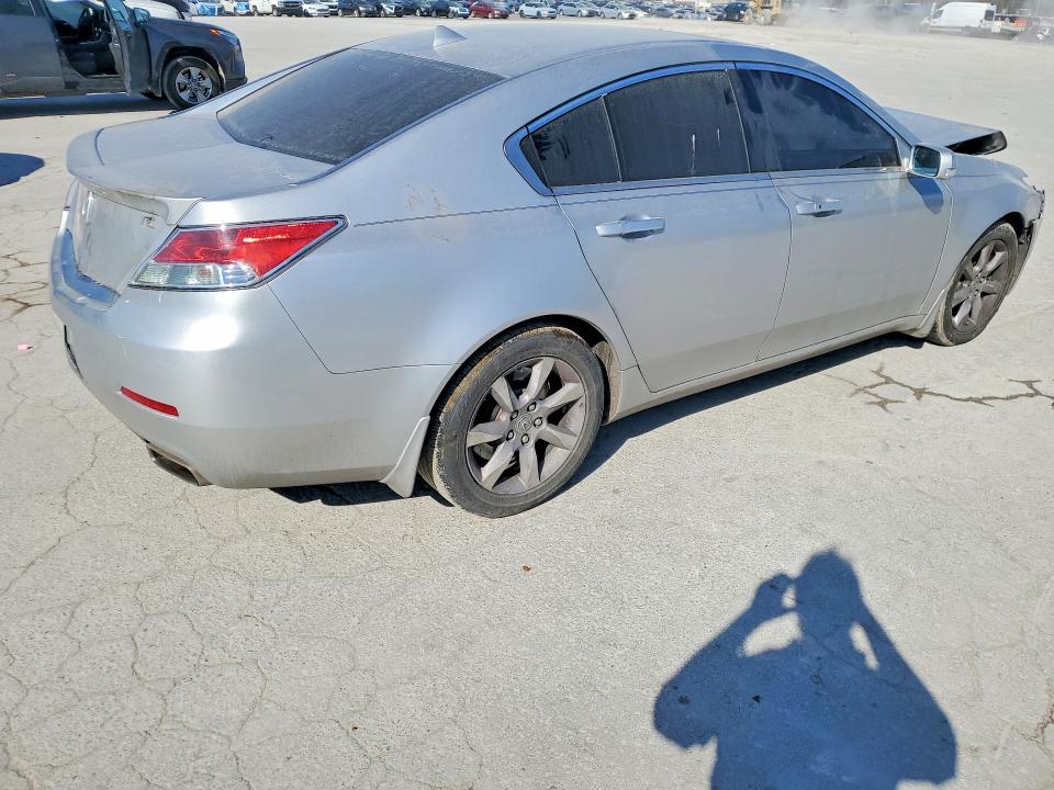 Продаж на аукціоні авто 2013 Acura Tl, vin: 19UUA8F53DA012564, номер лоту: 76698585