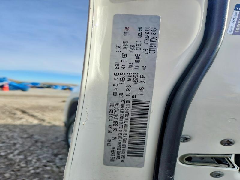 79280345 :رقم المزاد ، 3C4NJDCB4JT143710 vin ، 2018 Jeep Compass مزاد بيع