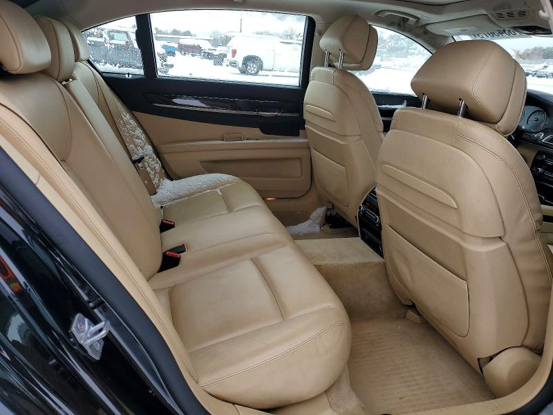 2013 Bmw 750 მანქანა იყიდება აუქციონზე, vin: WBAYE8C55DD134105, აუქციონის ნომერი: 76345075