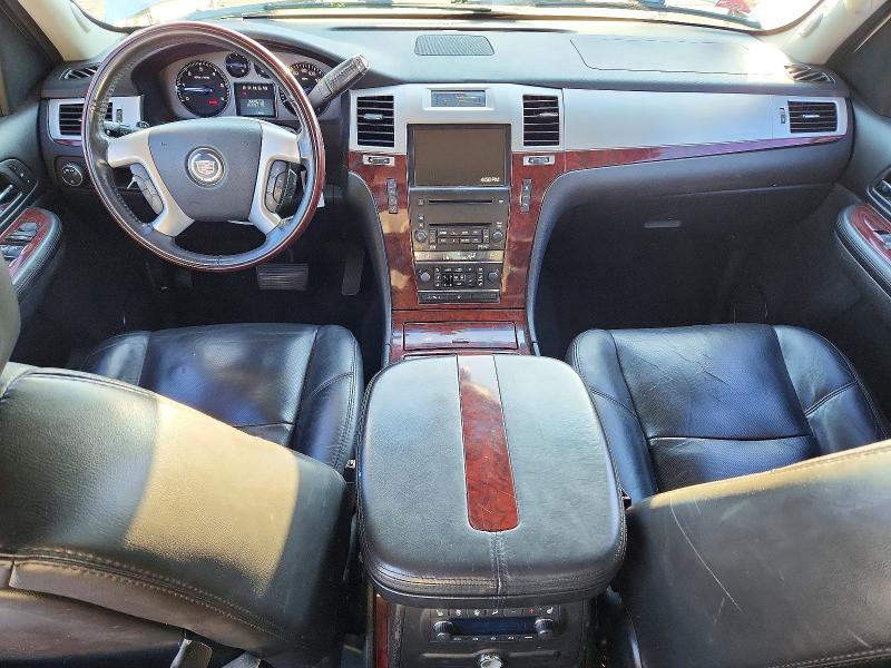 Продажа на аукционе авто 2007 Cadillac Escalade, vin: 1GYFK63837R428881, номер лота: 77549875