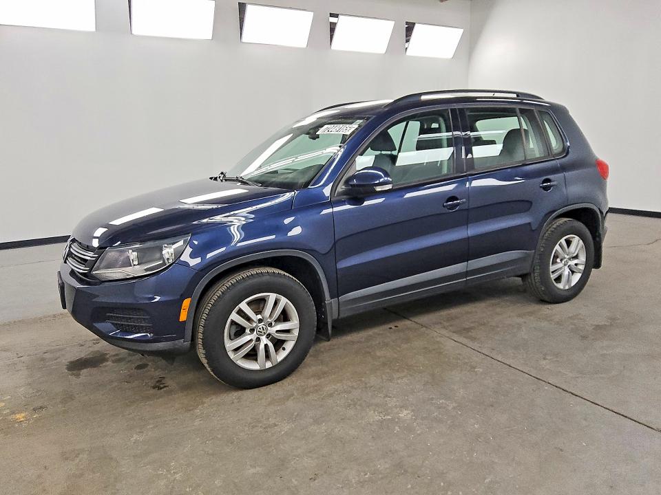 Aukcja sprzedaży 2016 Volkswagen Tiguan, vin: WVGAV7AX7GW611303, numer aukcji: 72449165