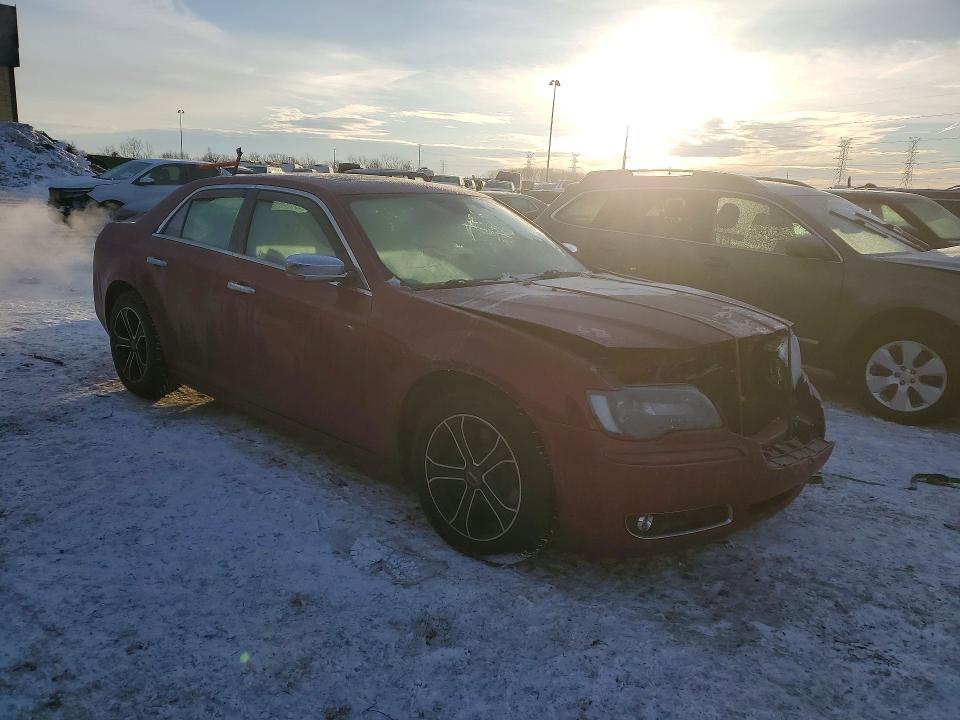 75954525 :رقم المزاد ، 2C3CCAET7EH190089 vin ، 2014 Chrysler 300c مزاد بيع