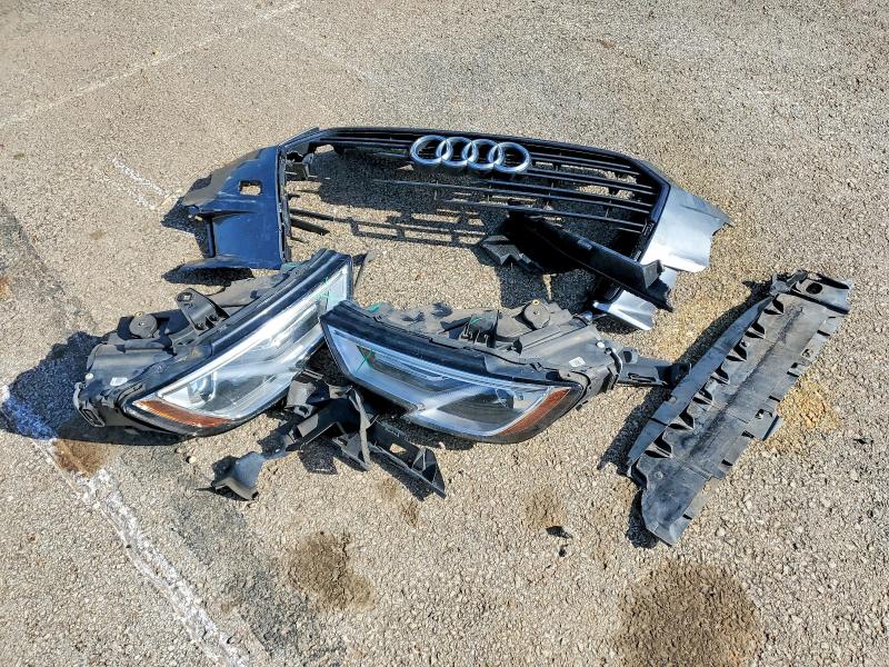 Продаж на аукціоні авто 2019 Audi A3, vin: WAUAUGFF9KA084875, номер лоту: 78290255