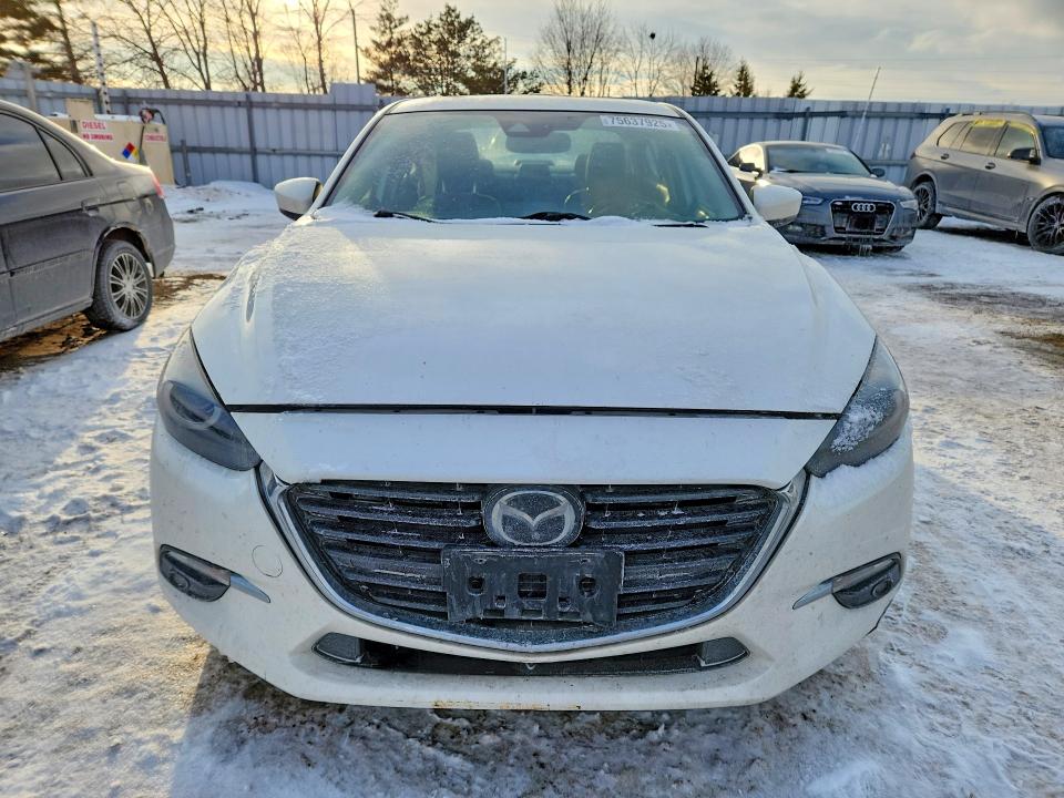75637925 :رقم المزاد ، JM1BN1W30J1195840 vin ، 2018 Mazda 3 مزاد بيع