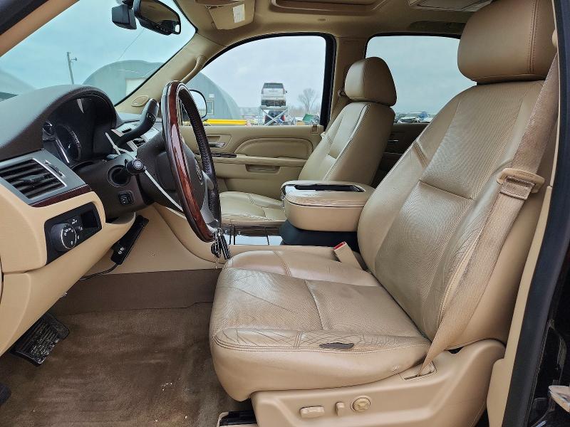 2014 Cadillac Escalade მანქანა იყიდება აუქციონზე, vin: 1GYS3CEFXER243102, აუქციონის ნომერი: 77184505
