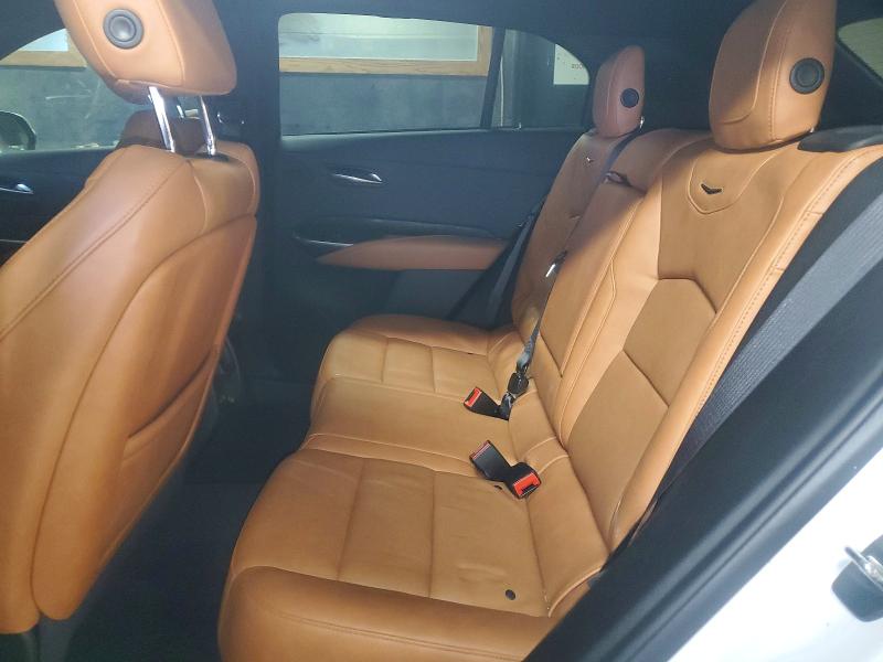 75568075 :رقم المزاد ، 1GYFZCR44NF134130 vin ، 2022 Cadillac Xt4 مزاد بيع