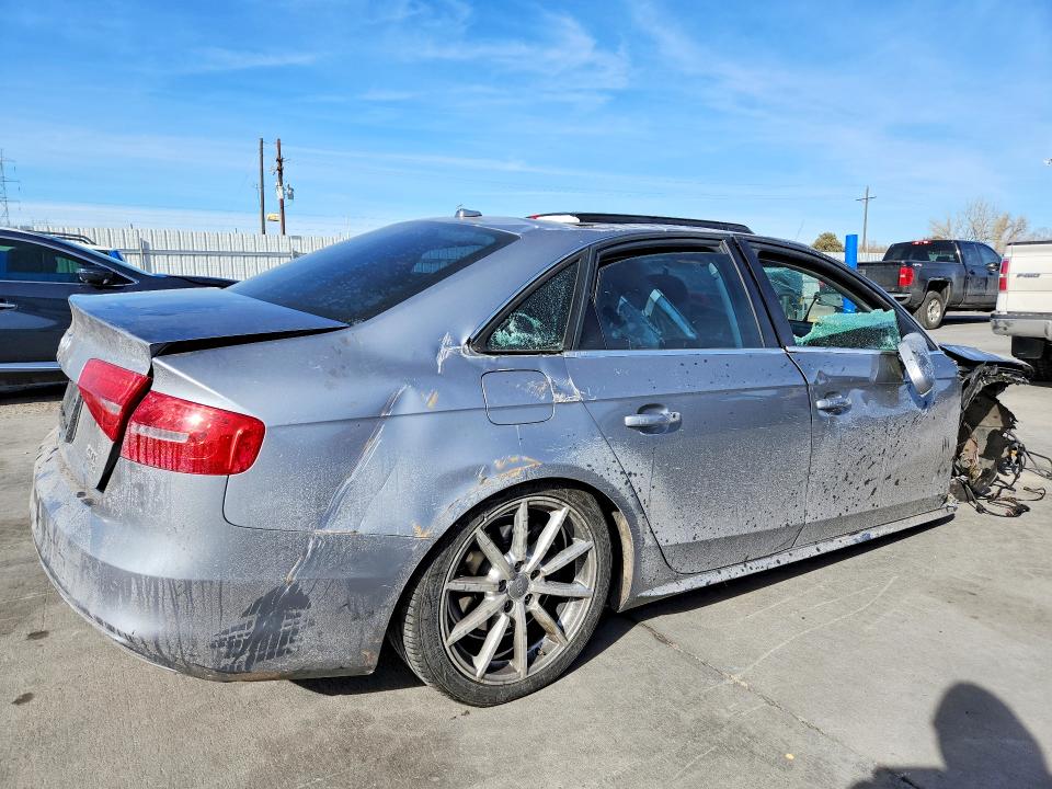 76219335 :رقم المزاد ، WAUFFAFL2GN017523 vin ، 2016 Audi A4 مزاد بيع