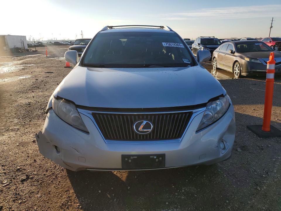 75614365 :رقم المزاد ، 2T2ZK1BAXAC035421 vin ، 2010 Lexus Rx مزاد بيع