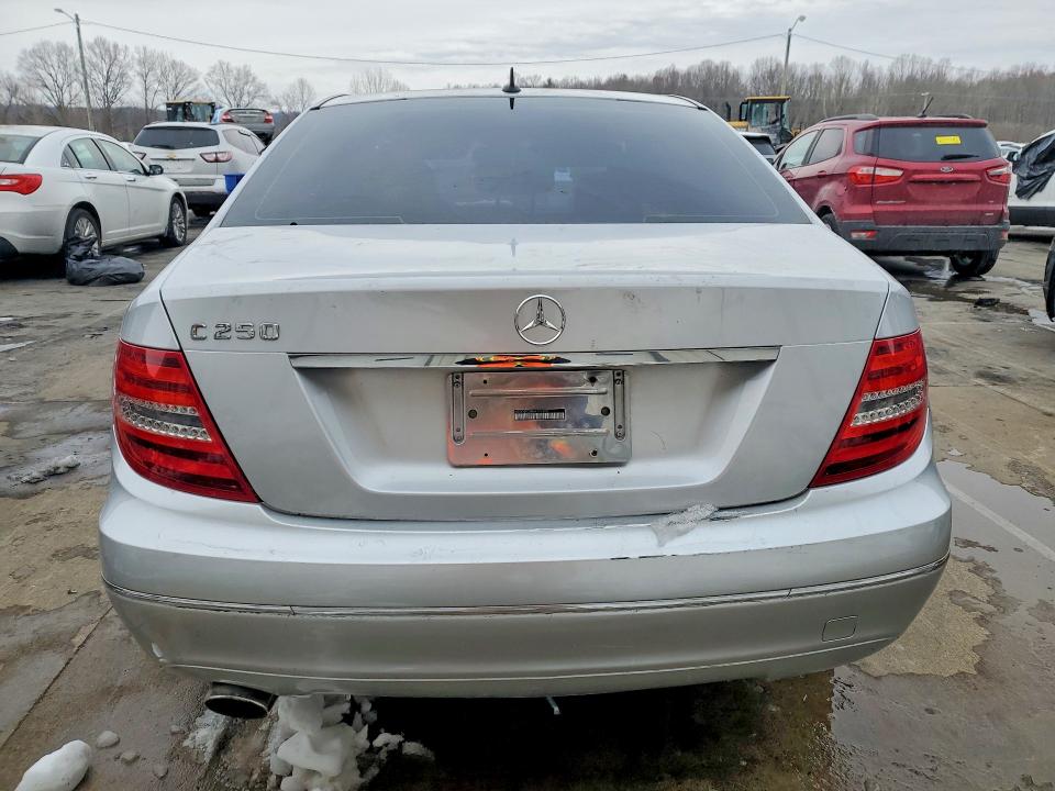 75649985 :رقم المزاد ، WDDGF4HB9DA743465 vin ، 2013 Mercedes-benz C مزاد بيع
