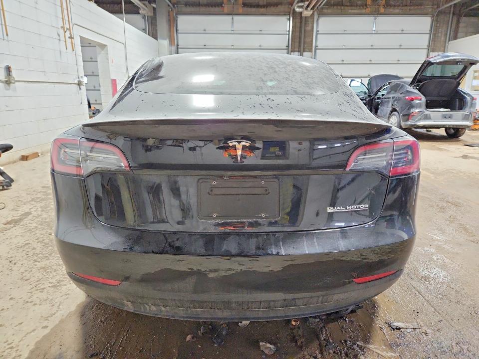 Продажа на аукционе авто 2023 Tesla Model 3, vin: 5YJ3E1EC9PF697946, номер лота: 75442195