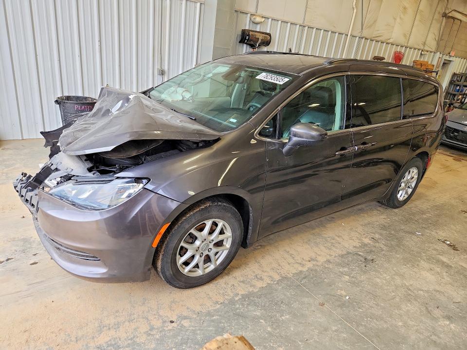 Продажа на аукционе авто 2020 Chrysler Voyager, vin: 2C4RC1DG0LR151538, номер лота: 78293505