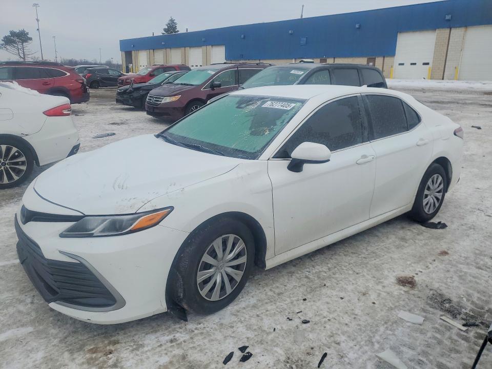 Auction sale of the 2023 Toyota Camry, vin: 4T1C31AKXPU608908, lot number: 76277405