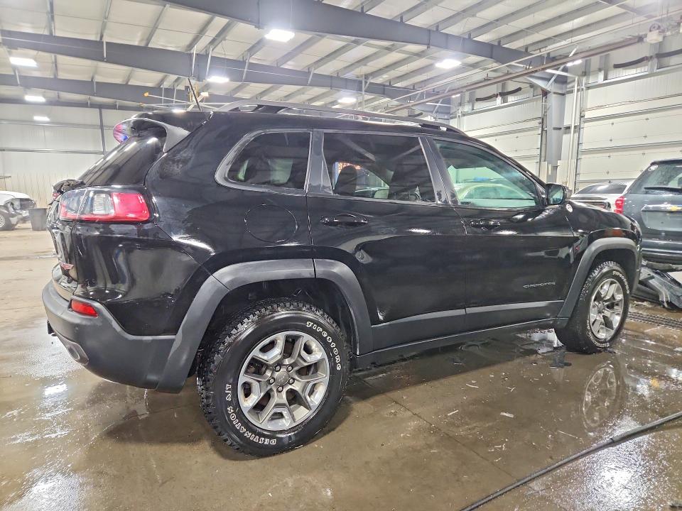 2019 Jeep Cherokee მანქანა იყიდება აუქციონზე, vin: 1C4PJMBX5KD369168, აუქციონის ნომერი: 75701725