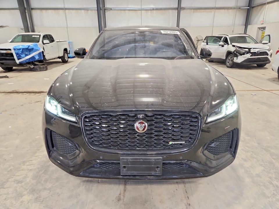76212805 :رقم المزاد ، SADCT2FU3MA665697 vin ، 2021 Jaguar F-pace مزاد بيع