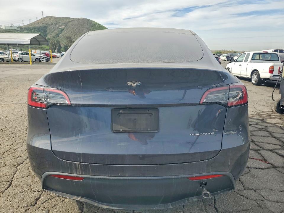 Продаж на аукціоні авто 2023 Tesla Model Y, vin: 7SAYGDEE3PF605039, номер лоту: 74636925