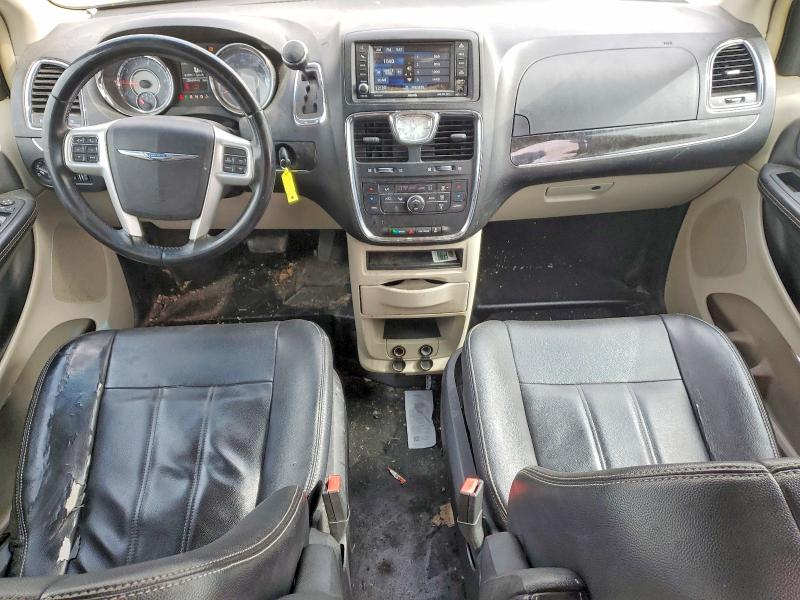 2014 Chrysler Town & Country მანქანა იყიდება აუქციონზე, vin: 2C4RC1BG9ER383822, აუქციონის ნომერი: 78713185