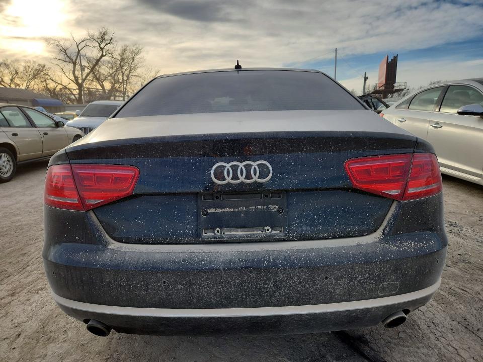Продаж на аукціоні авто 2011 Audi A8, vin: WAURVAFD9BN027547, номер лоту: 75501655