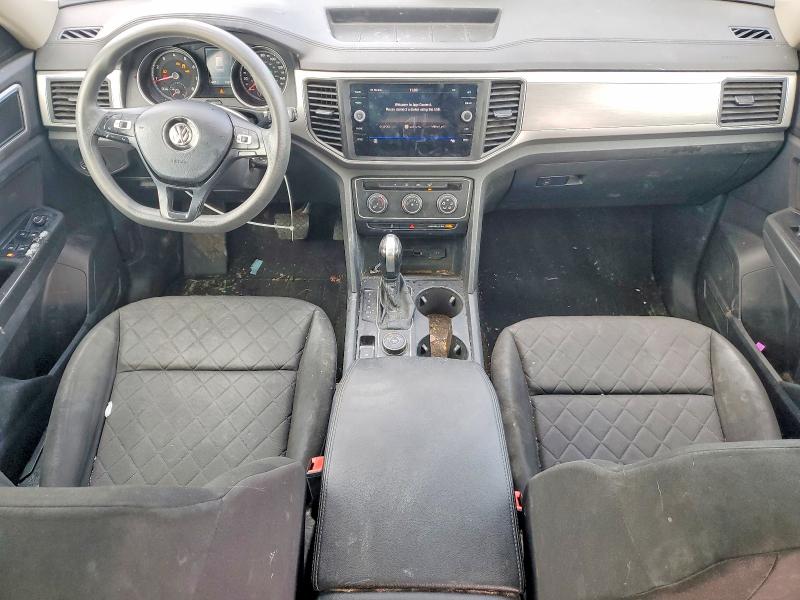 2018 Volkswagen Atlas მანქანა იყიდება აუქციონზე, vin: 1V2HR2CA6JC501479, აუქციონის ნომერი: 76883335
